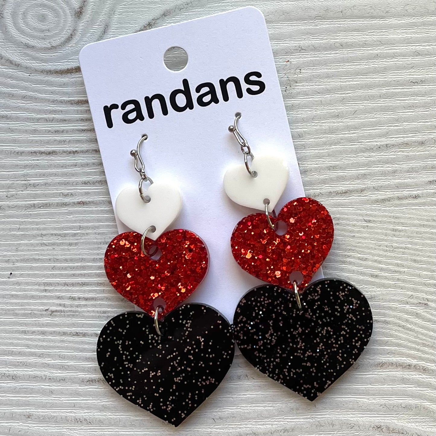 Three tier heart dangle earrings- white red black